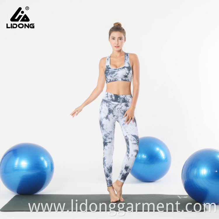 Customized Design Sport T Shirt Sport Yoga Clothing Activewear Sets For Women Made In China